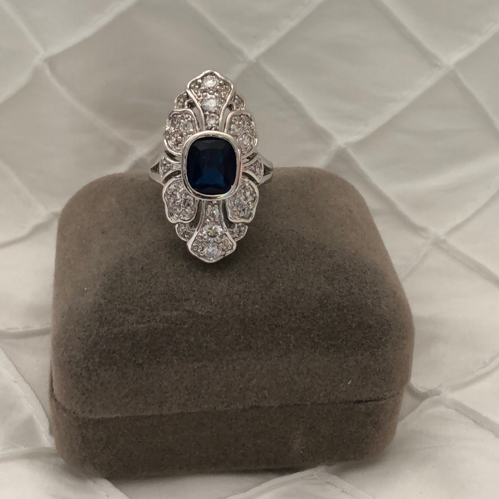 Nolan Miller Silver and Blue Ring - Picture 8 of 8
